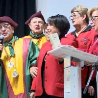 Chant offert par une confrérie amie